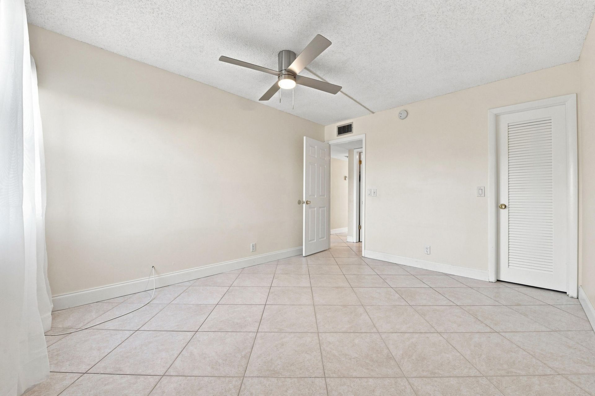 3 Flanders A, Delray Beach, FL 33484 Photo