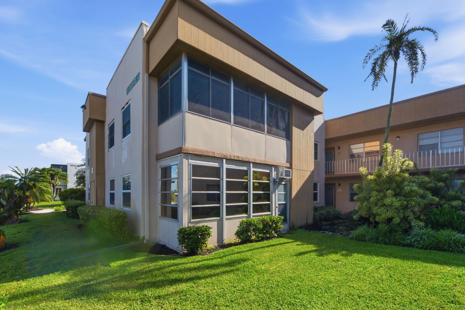 3 Flanders A, Delray Beach, FL 33484 Photo