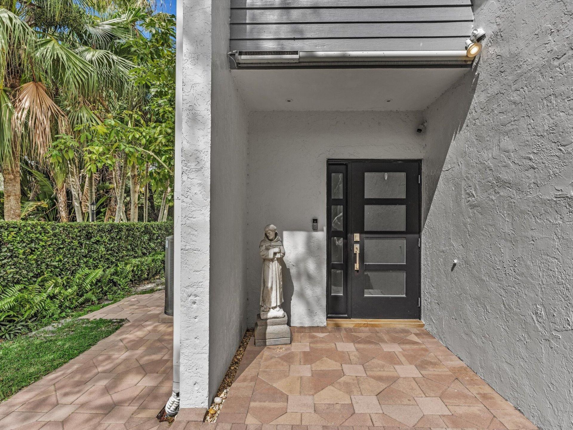 1970 Canterbury Circle, Unit 1970, Wellington, FL 33414 Photo