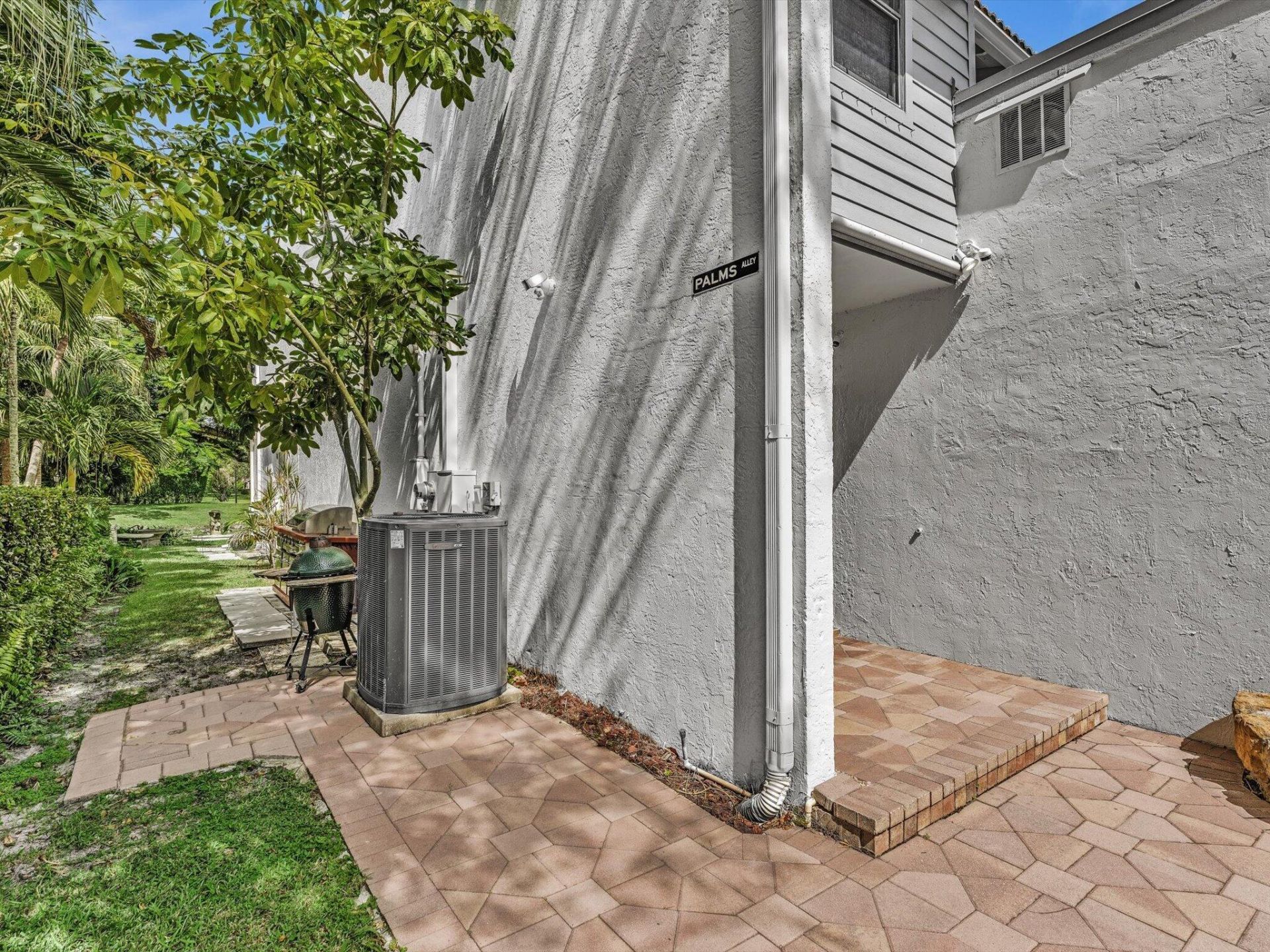 1970 Canterbury Circle, Unit 1970, Wellington, FL 33414 Photo