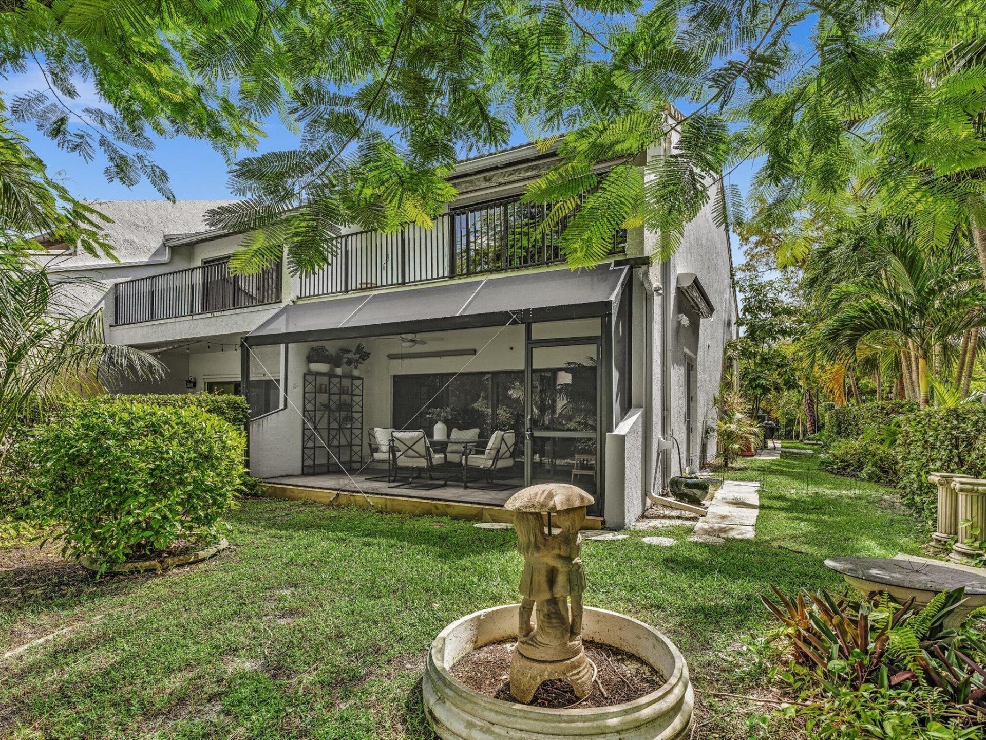 1970 Canterbury Circle, Unit 1970, Wellington, FL 33414 Photo