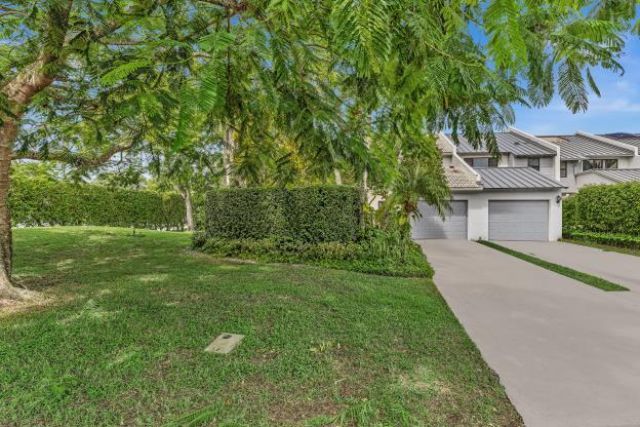1970 Canterbury Circle, Unit 1970, Wellington, FL 33414 Photo