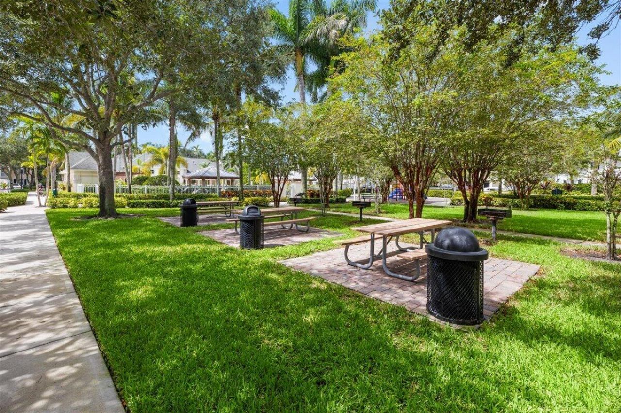 155 Galicia Way, Unit 210, Jupiter, FL 33458 Photo