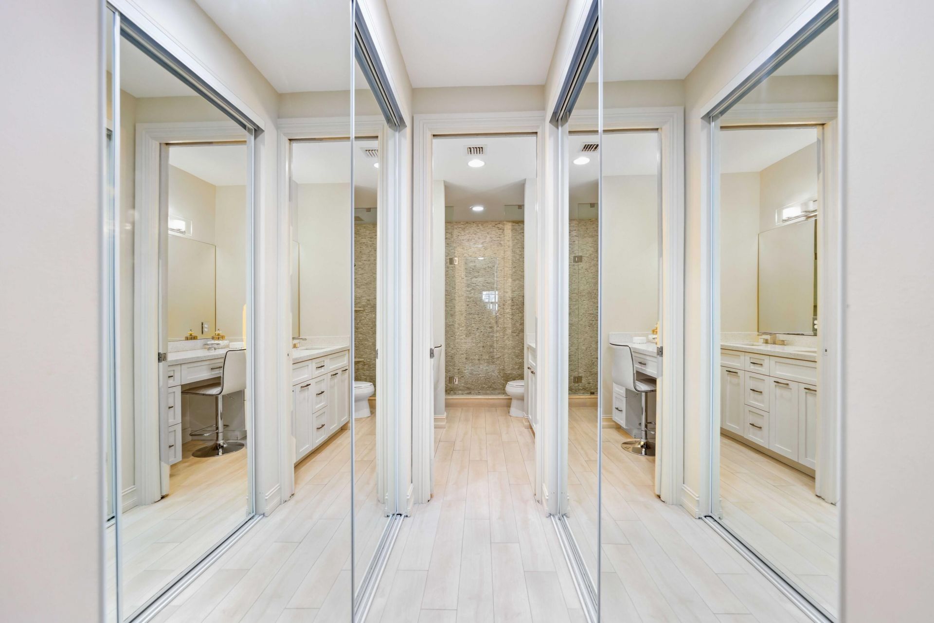 150 NE 6th  Avenue, Unit k, Delray Beach, FL 33483 Photo