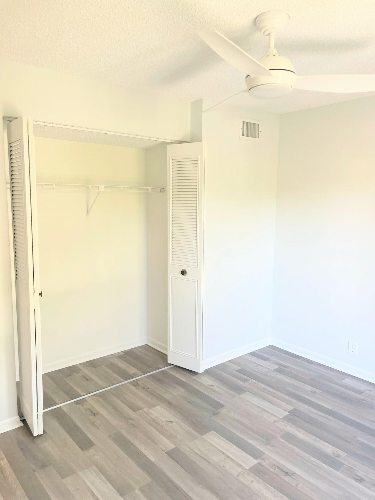 811 Sky Pine Way, Unit C3, Greenacres, FL 33415 Photo