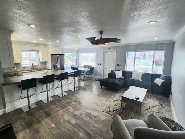 3000 Lake Osborne Drive, Unit 111, Lake Worth, FL 33461