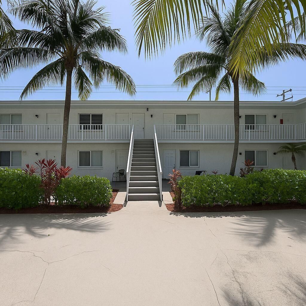 1671 NE 33rd Street, Unit Apt 11, Pompano Beach, FL 33064 Photo