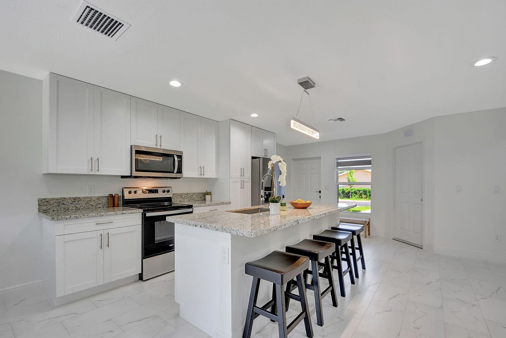 3868 Patio Court, Unit 3, Palm Springs, FL 33461 Photo