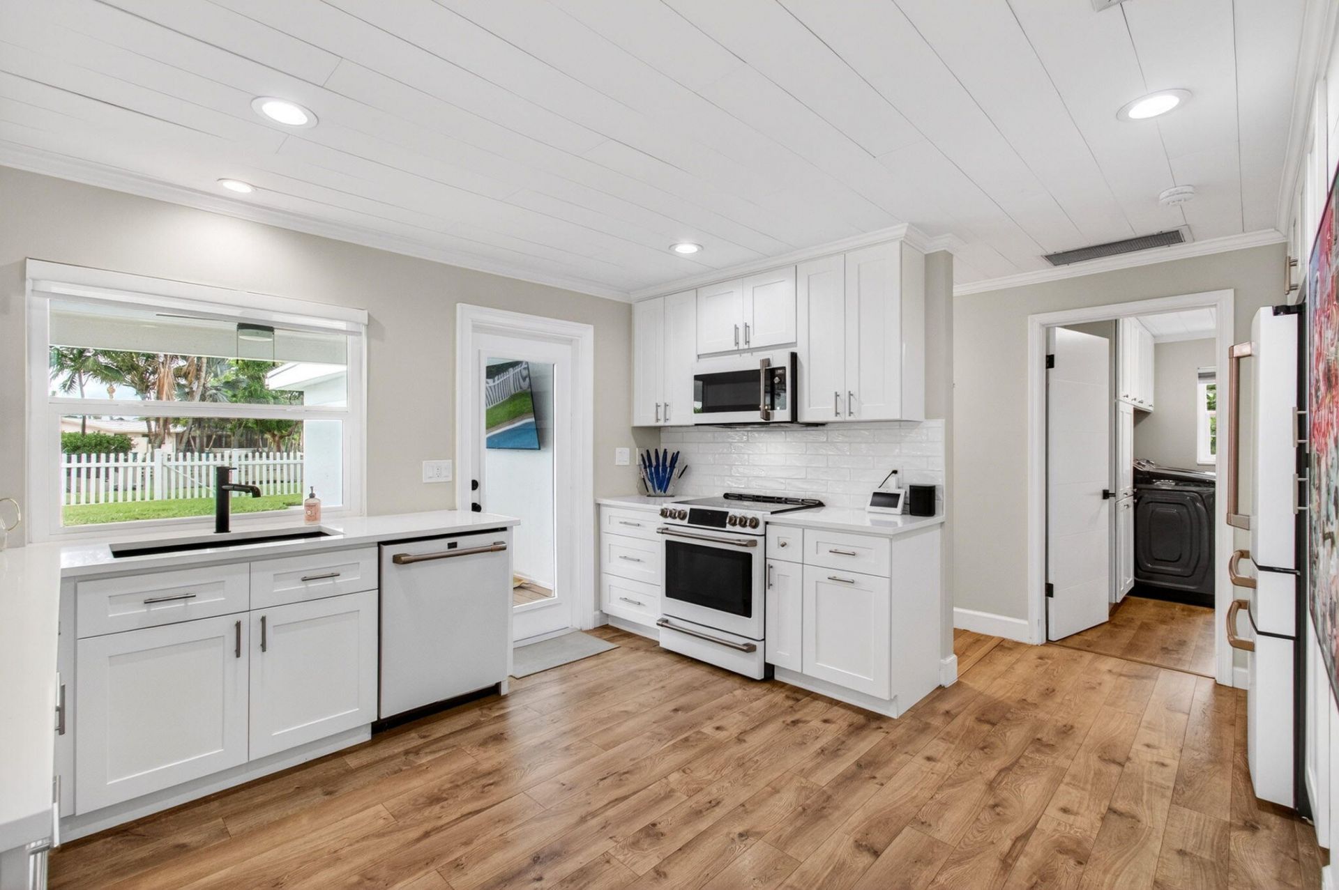998 SW 7th Street, Boca Raton, FL 33486 Photo