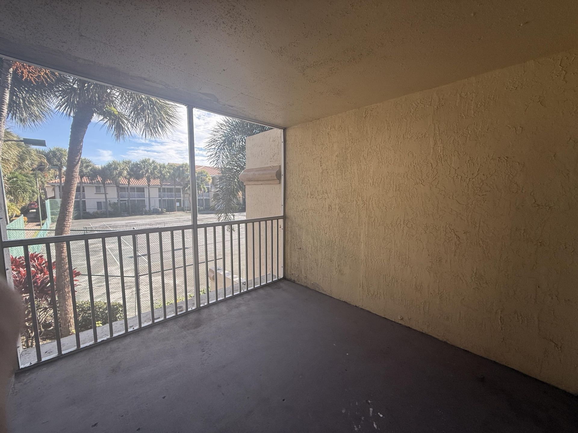 16203 Glenmoor Drive, Unit 16203, West Palm Beach, FL 33409 Photo