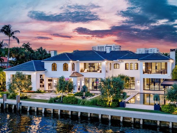 2401 Spanish River Road, Boca Raton, FL 33432