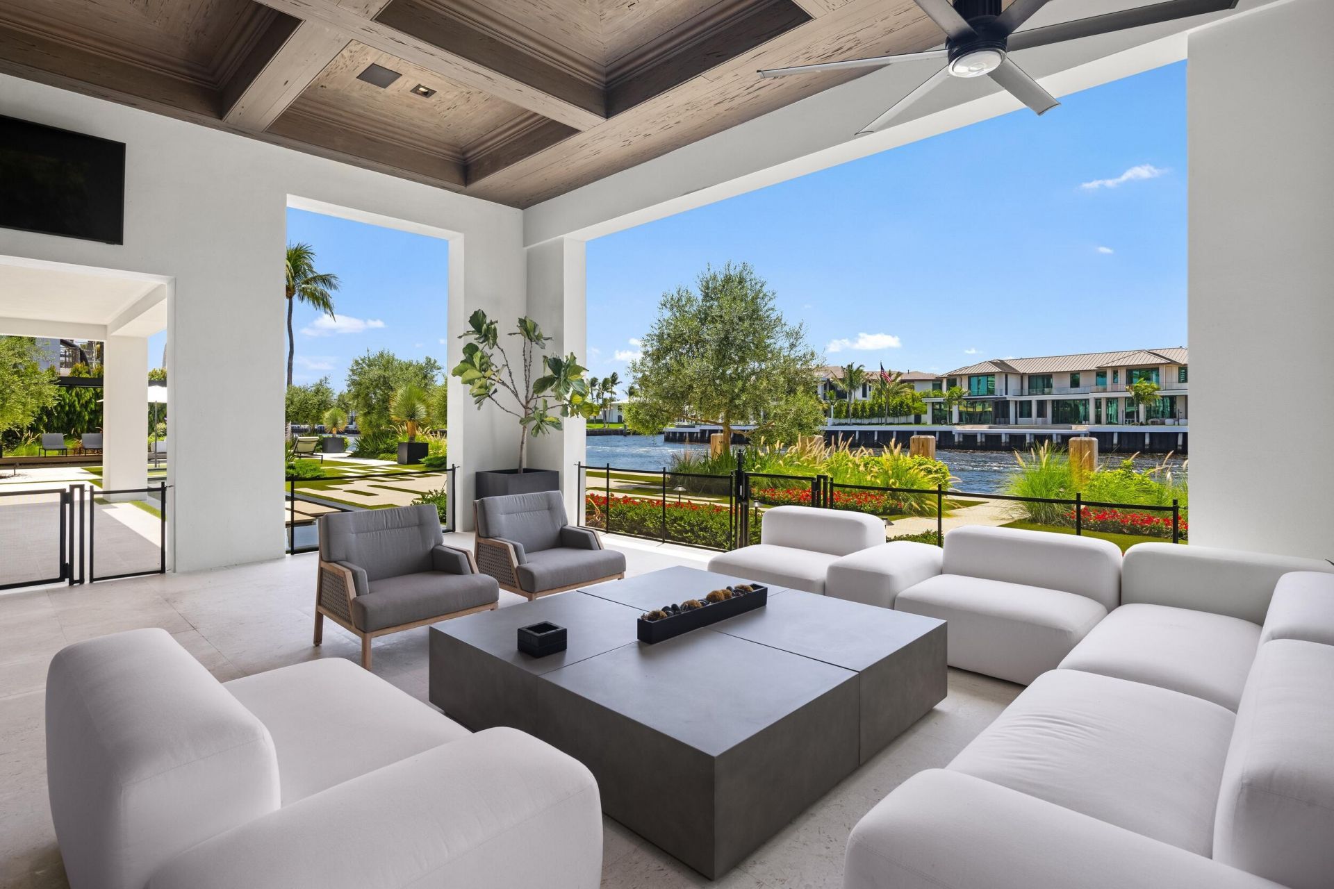 2401 Spanish River Road, Boca Raton, FL 33432 Photo