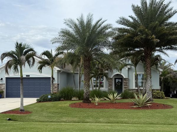 449 SW BRADSHAW Circle, Port St. Lucie, FL 34953