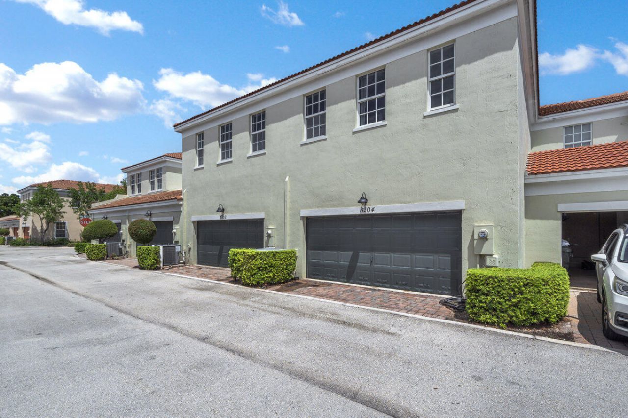 8304 NW 8th Terrace, Boca Raton, FL 33487 Photo
