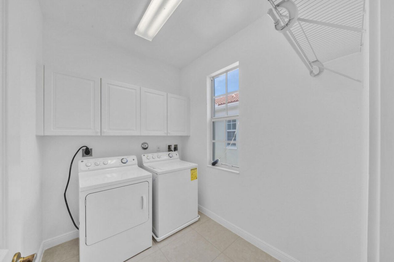 8304 NW 8th Terrace, Boca Raton, FL 33487 Photo