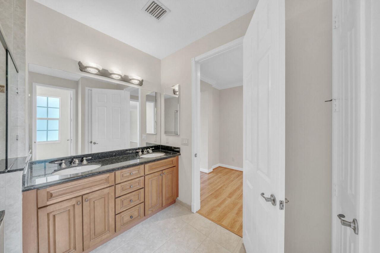 8304 NW 8th Terrace, Boca Raton, FL 33487 Photo