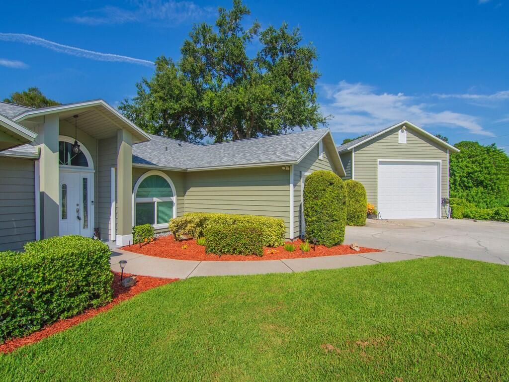 3555 3rd Place Sw, Vero Beach, FL 32968 Photo
