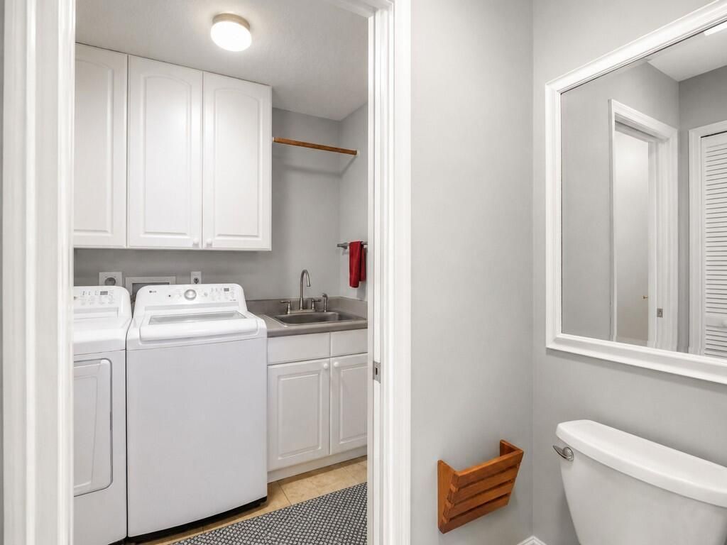 3555 3rd Place Sw, Vero Beach, FL 32968 Photo