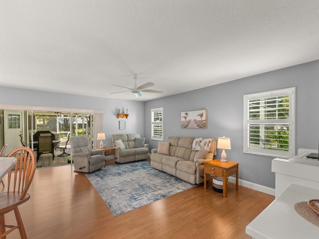 3555 3rd Place Sw, Vero Beach, FL 32968 Photo