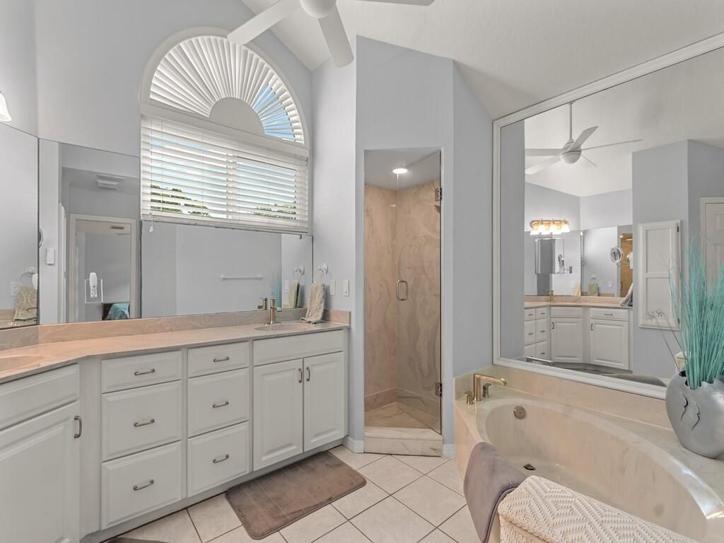3555 3rd Place Sw, Vero Beach, FL 32968 Photo