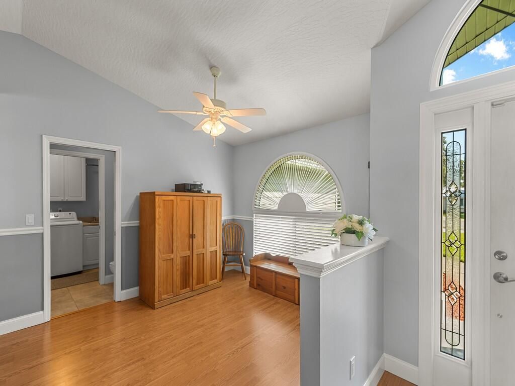 3555 3rd Place Sw, Vero Beach, FL 32968 Photo