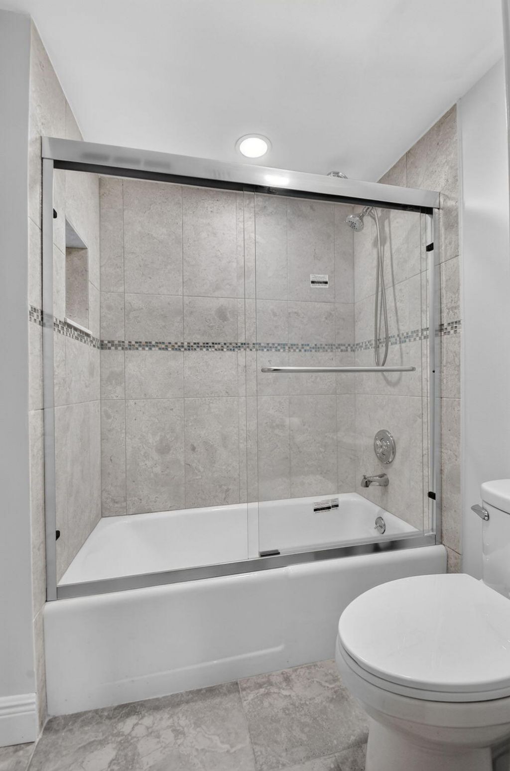 145 Atlantis Boulevard, Unit 202, Atlantis, FL 33462 Photo