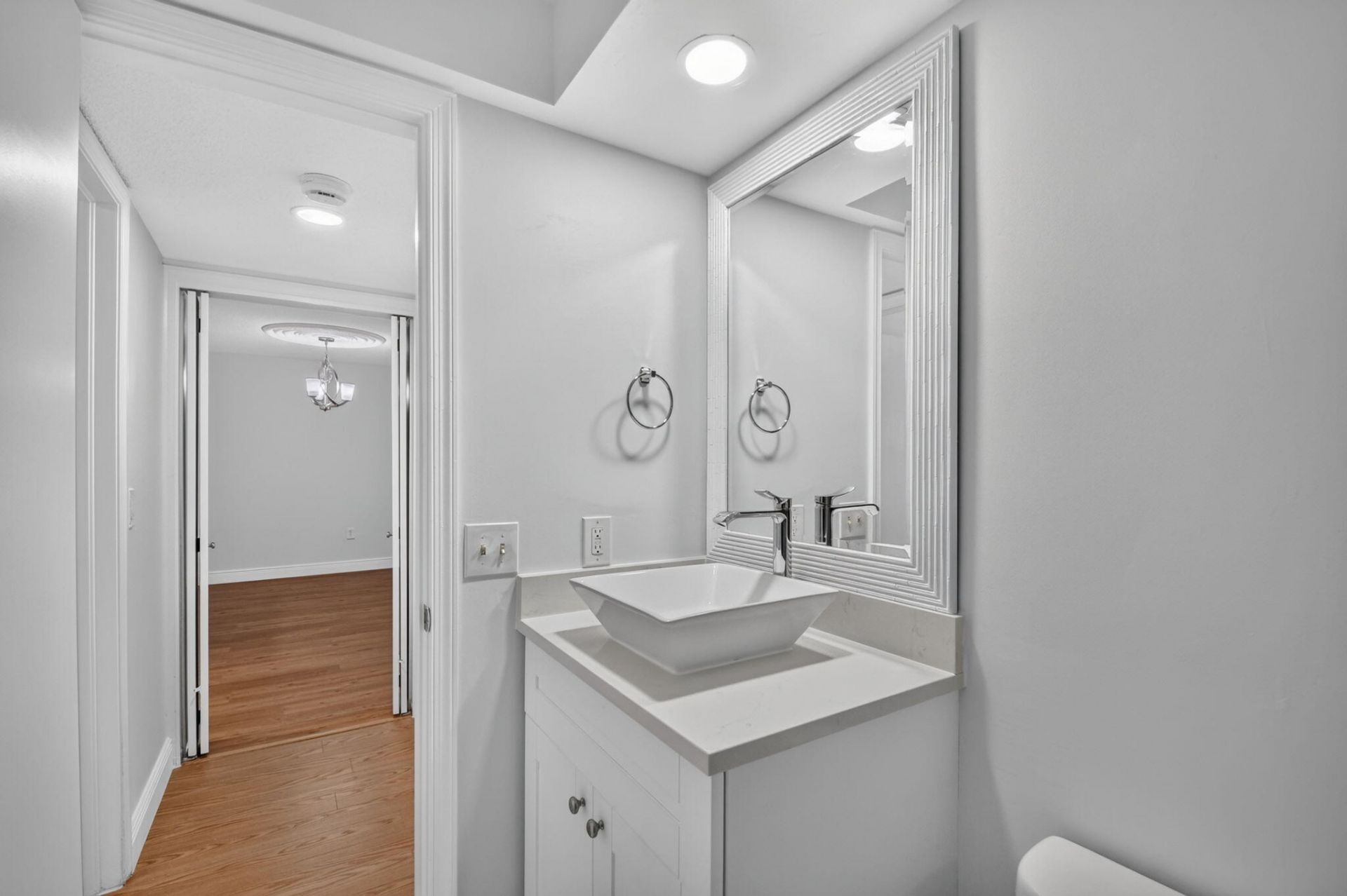 145 Atlantis Boulevard, Unit 202, Atlantis, FL 33462 Photo