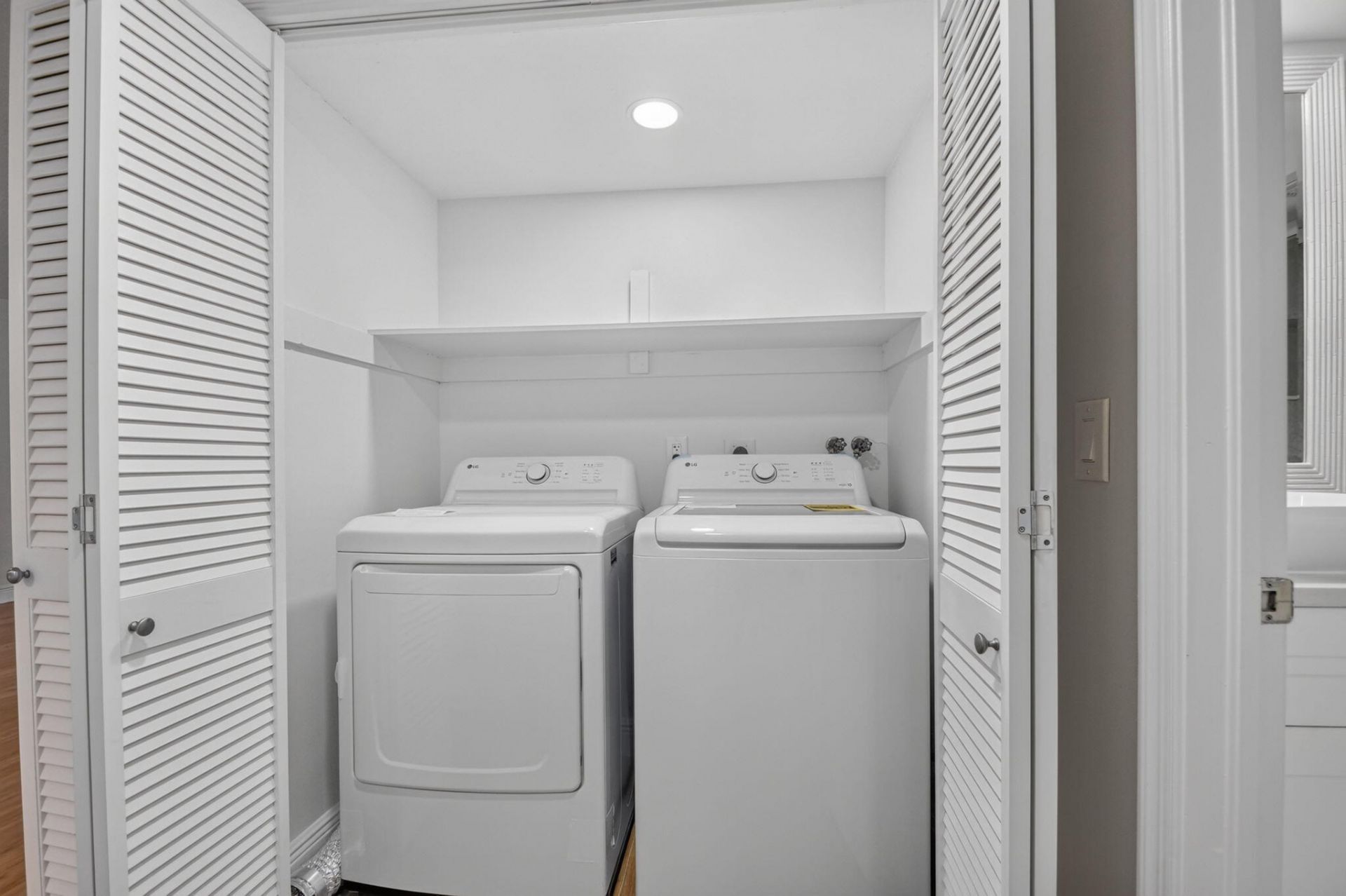 145 Atlantis Boulevard, Unit 202, Atlantis, FL 33462 Photo