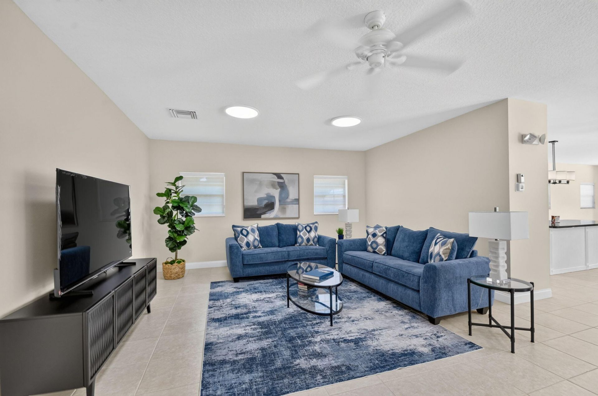 145 Atlantis Boulevard, Unit 202, Atlantis, FL 33462 Photo
