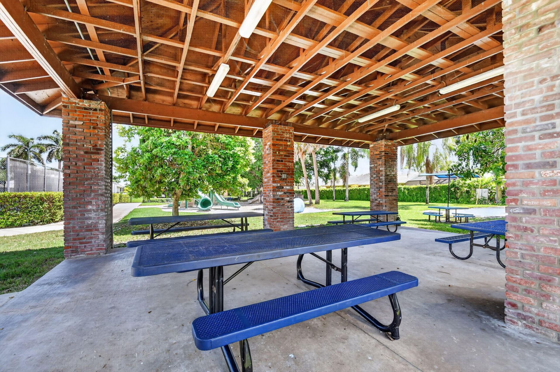 145 Atlantis Boulevard, Unit 202, Atlantis, FL 33462 Photo