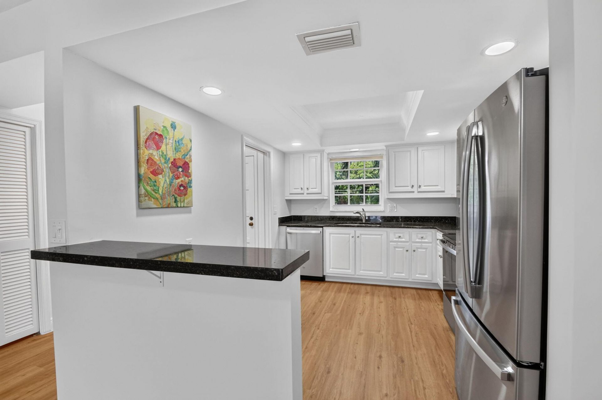 145 Atlantis Boulevard, Unit 202, Atlantis, FL 33462 Photo