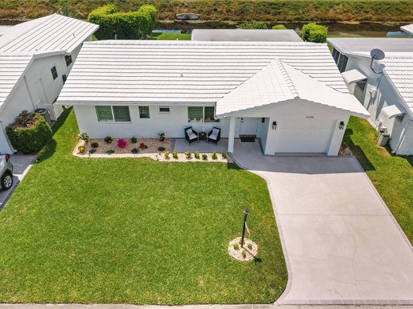 2390 SW 14th Avenue, Boynton Beach, FL 33426