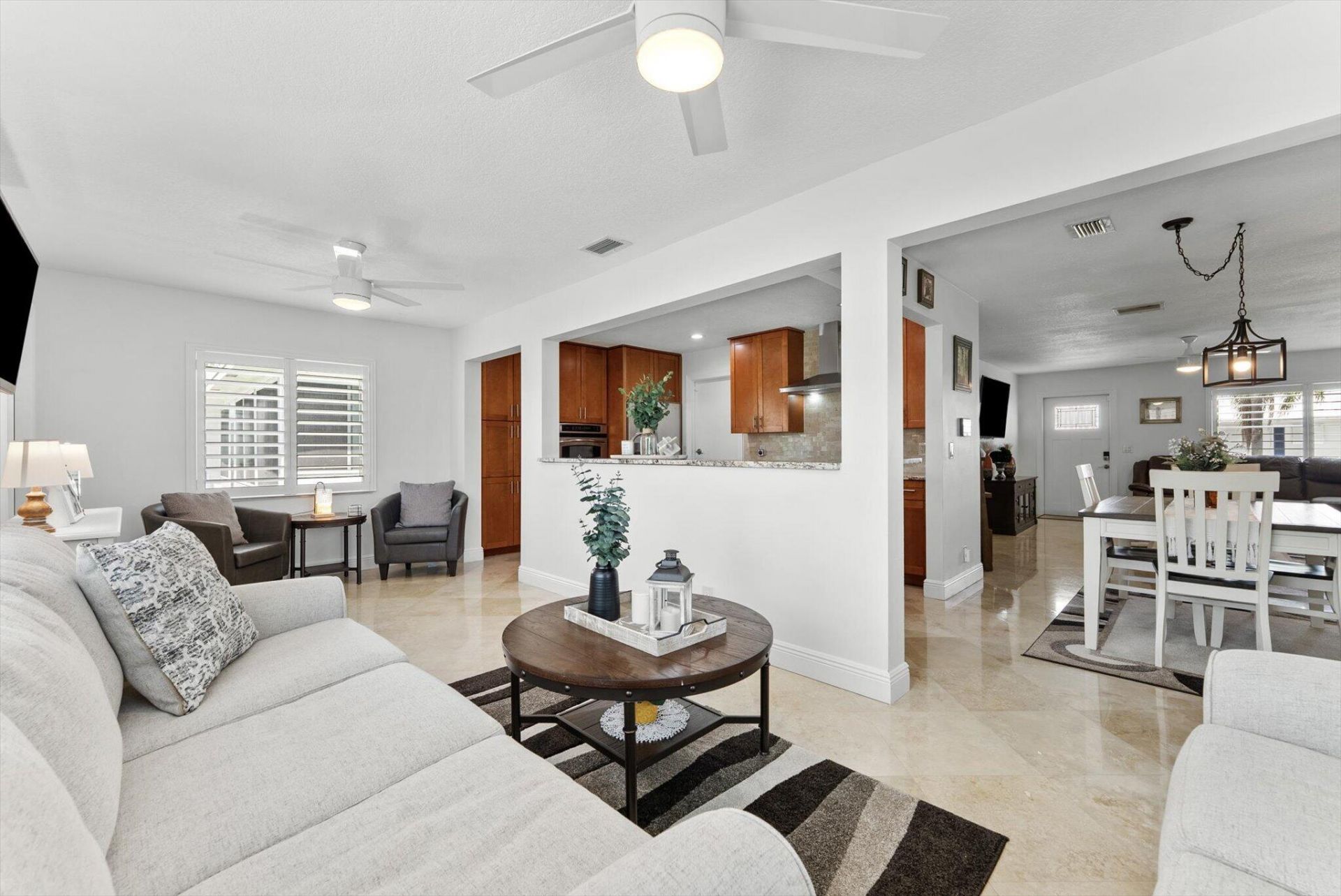2390 SW 14th Avenue, Boynton Beach, FL 33426 Photo