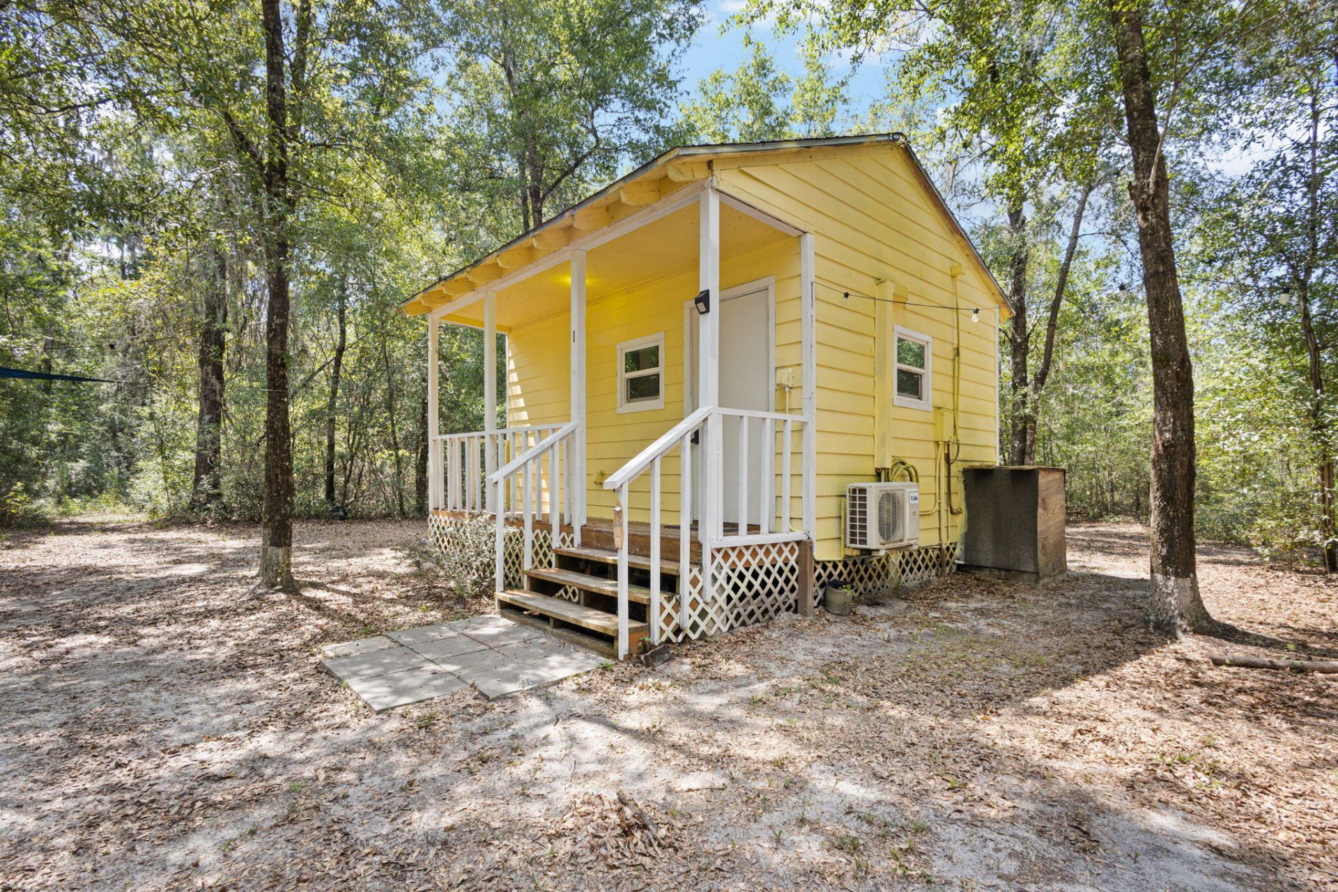 531 SW Roberts Avenue, Fort White, FL 32038 Photo