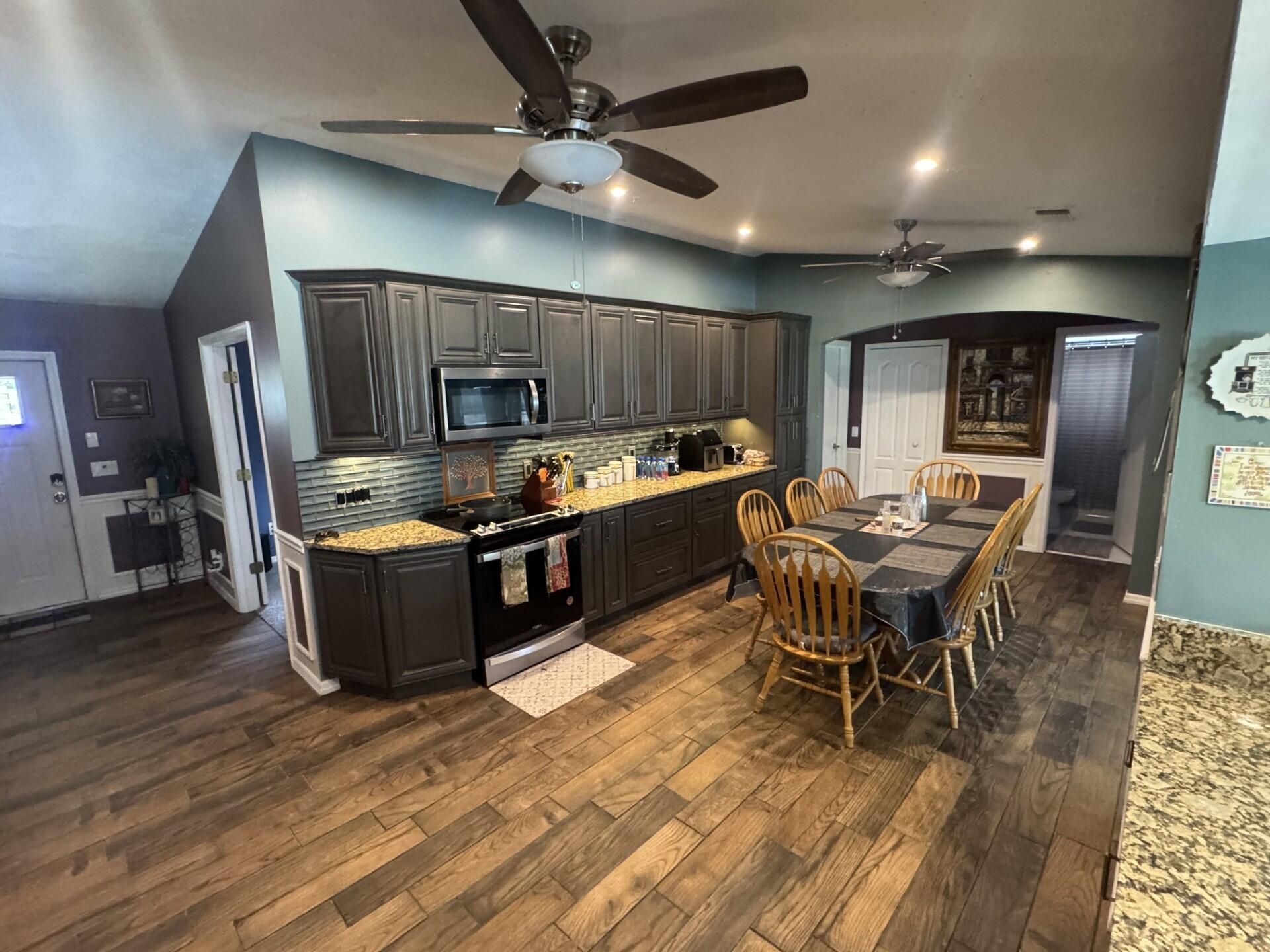 991 SE Brookedge Avenue, Port Saint Lucie, FL 34983 Photo