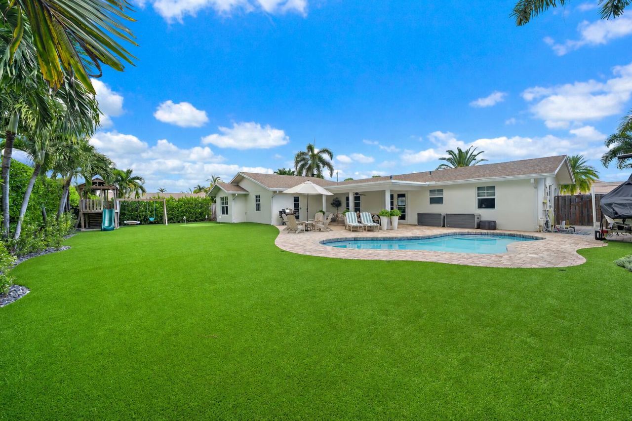 215 Golfview Drive, Tequesta, FL 33469 Photo