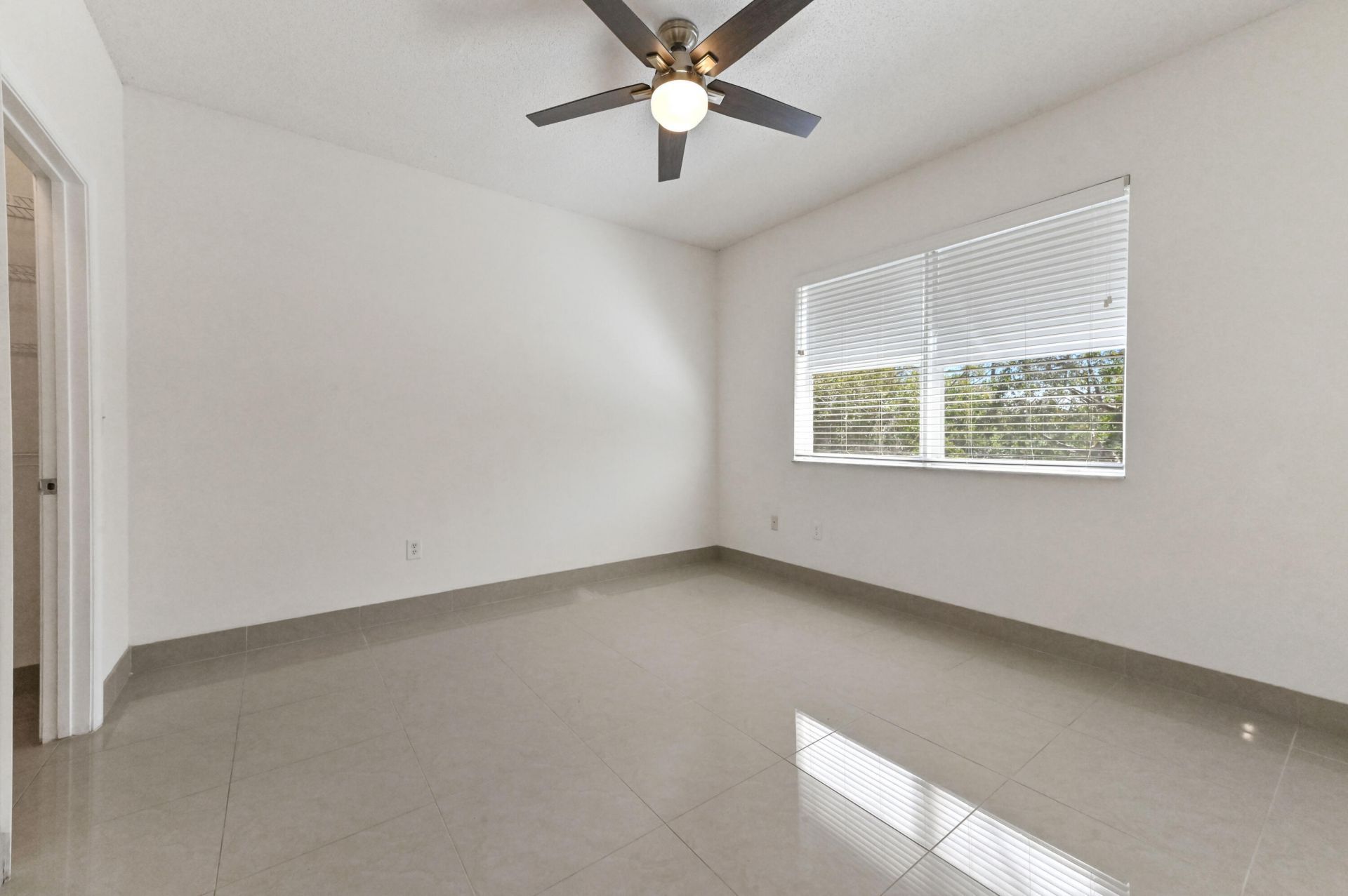 6020 W Sample Road, Unit 204, Coral Springs, FL 33067 Photo