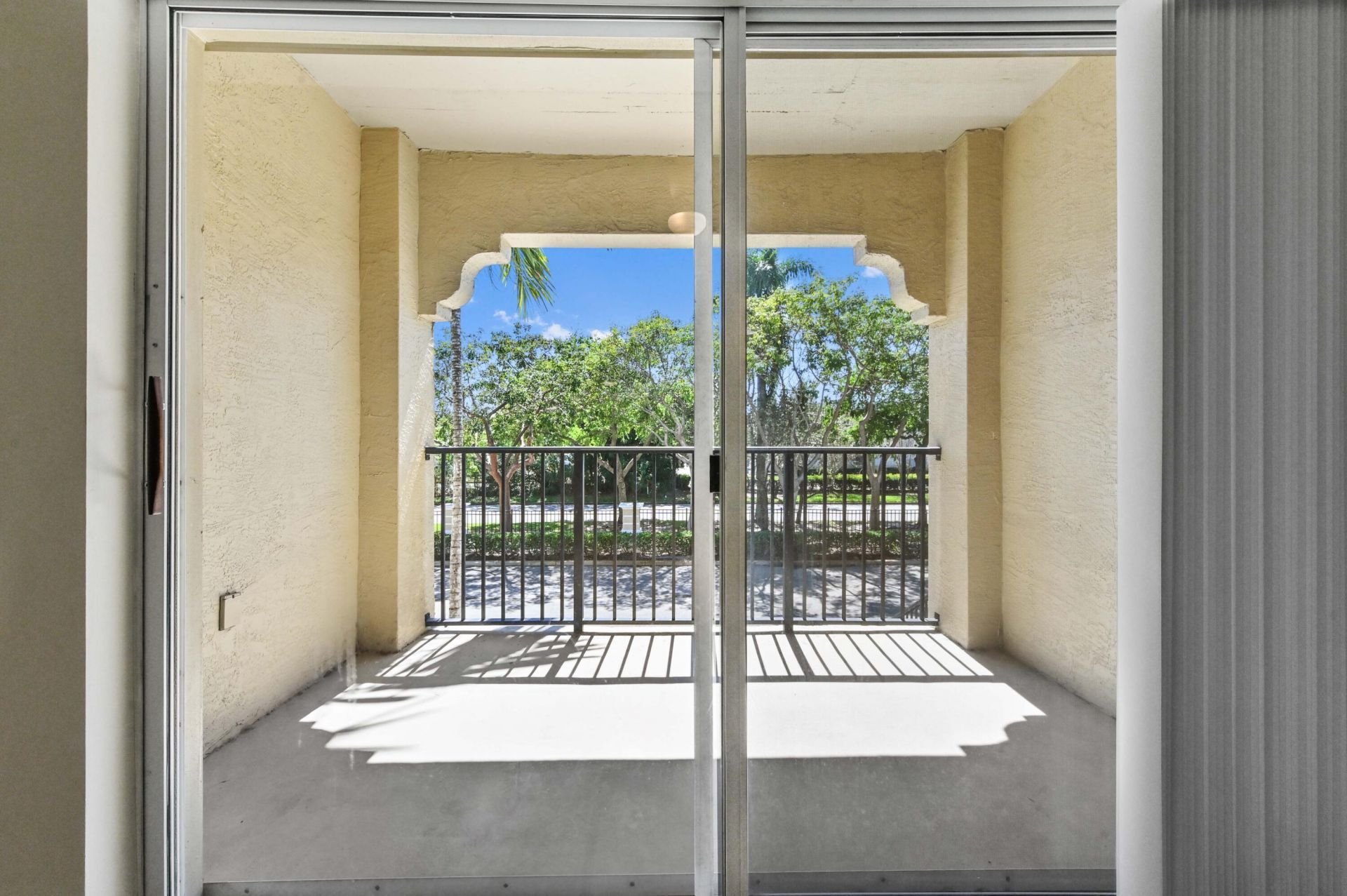 6020 W Sample Road, Unit 204, Coral Springs, FL 33067 Photo