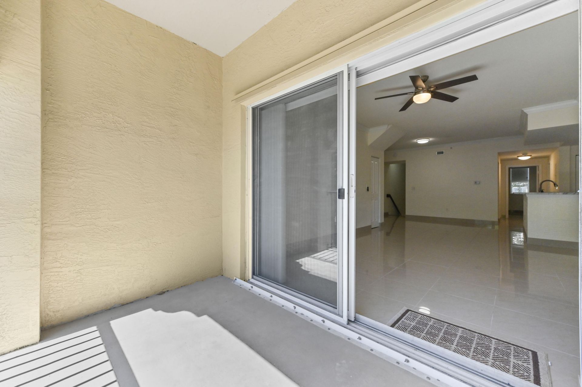 6020 W Sample Road, Unit 204, Coral Springs, FL 33067 Photo