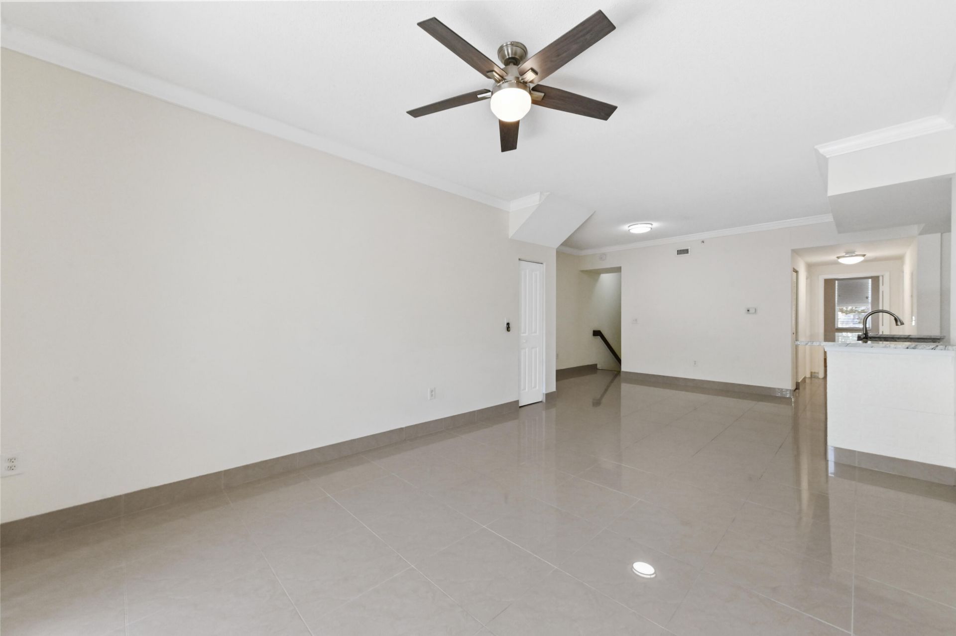 6020 W Sample Road, Unit 204, Coral Springs, FL 33067 Photo