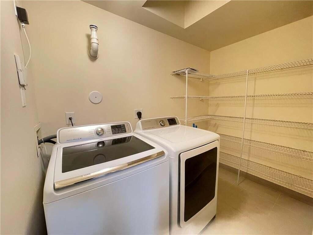5820 W Sample Road, Unit 305, Coral Springs, FL 33063 Photo