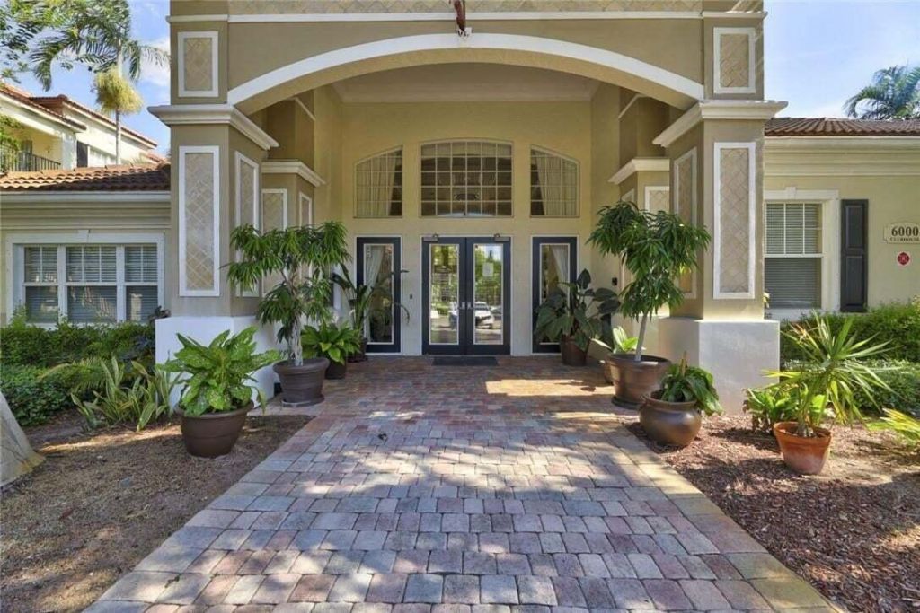 5820 W Sample Road, Unit 305, Coral Springs, FL 33063 Photo