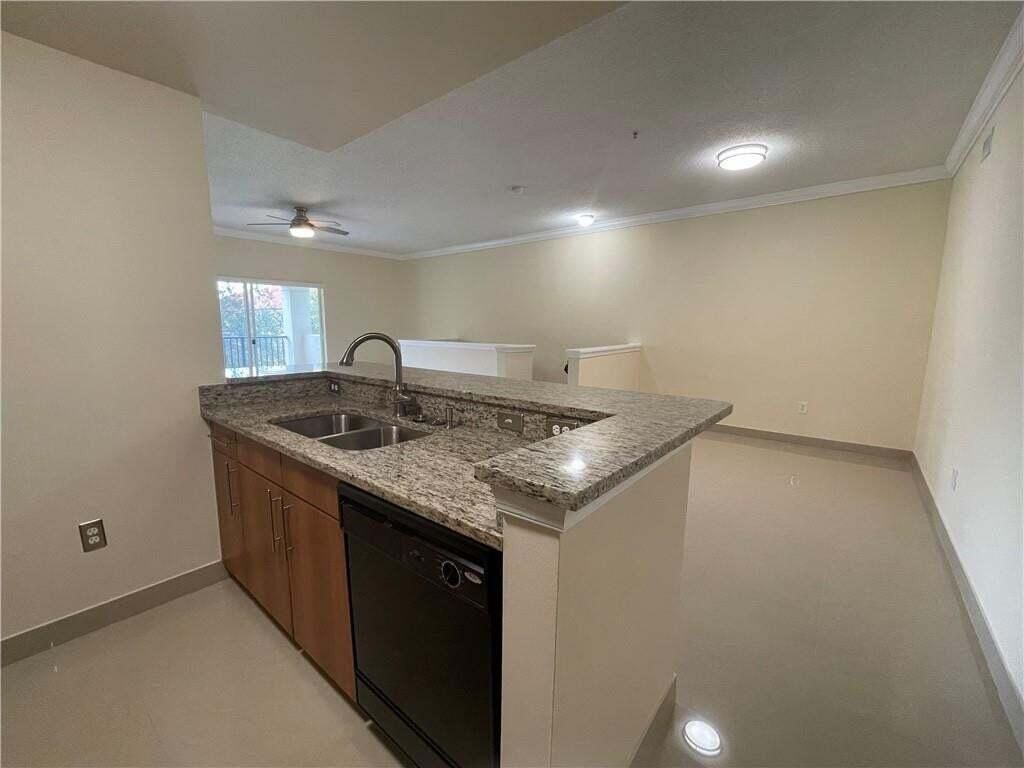 5820 W Sample Road, Unit 305, Coral Springs, FL 33063 Photo
