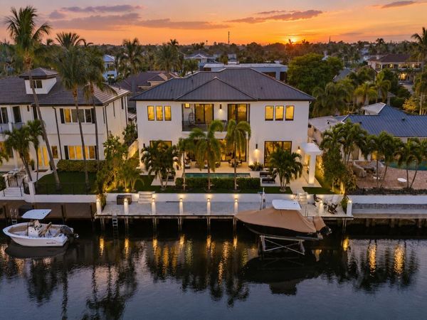 3750 NE 26TH Avenue, Lighthouse Point, FL 33064