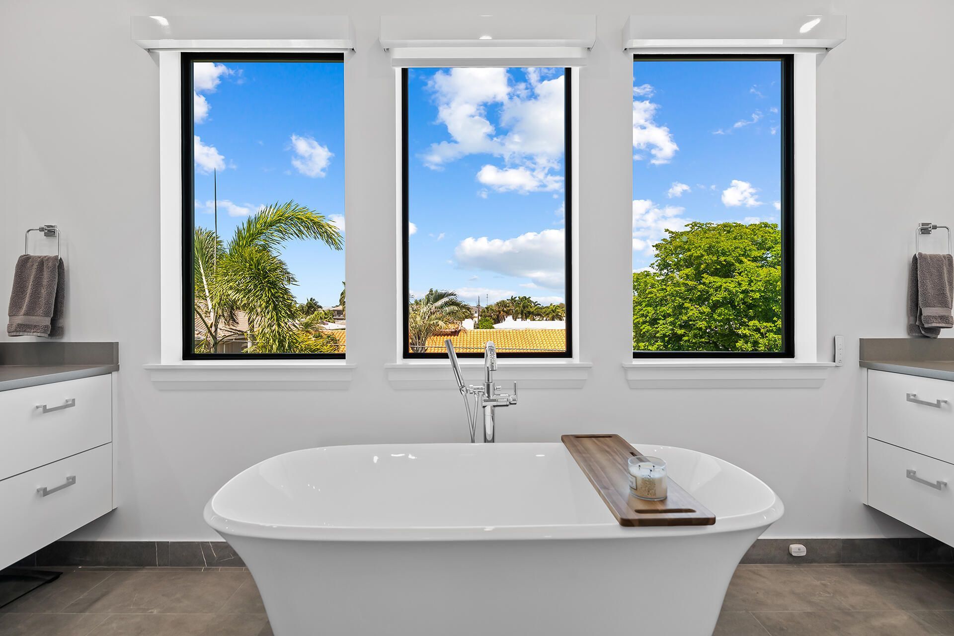 3750 NE 26th Avenue, Lighthouse Point, FL 33064 Photo