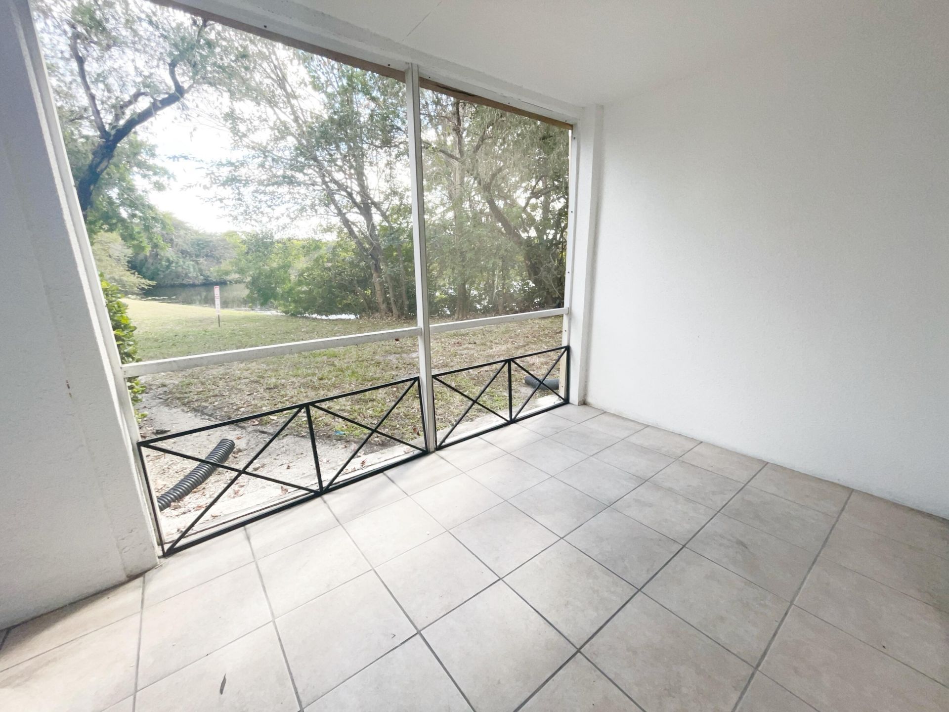 815 W Boynton Beach Boulevard W, Unit 4-102, Boynton Beach, FL 33426 Photo