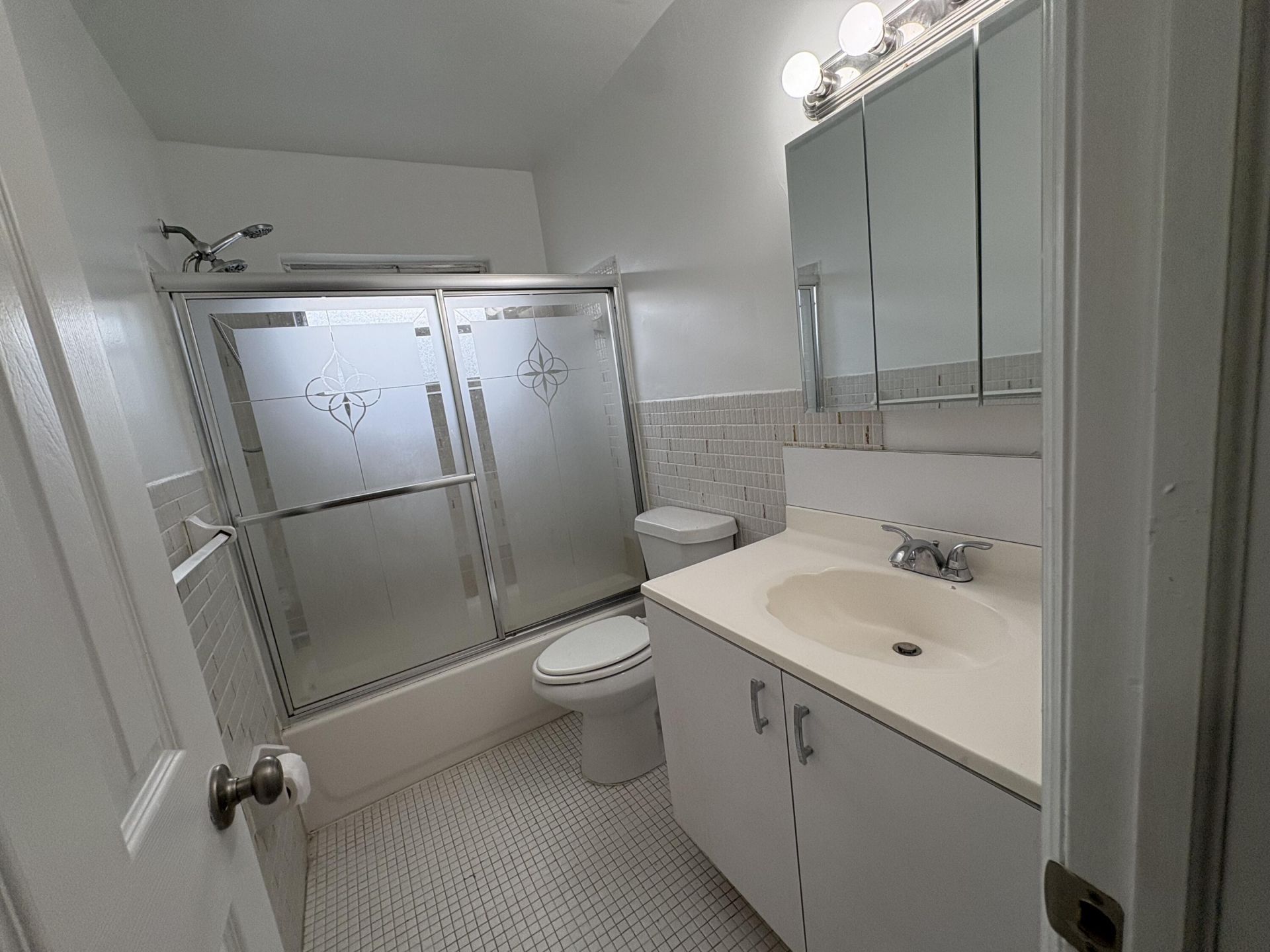 2031 Dewey Street, Unit 101, Hollywood, FL 33020 Photo