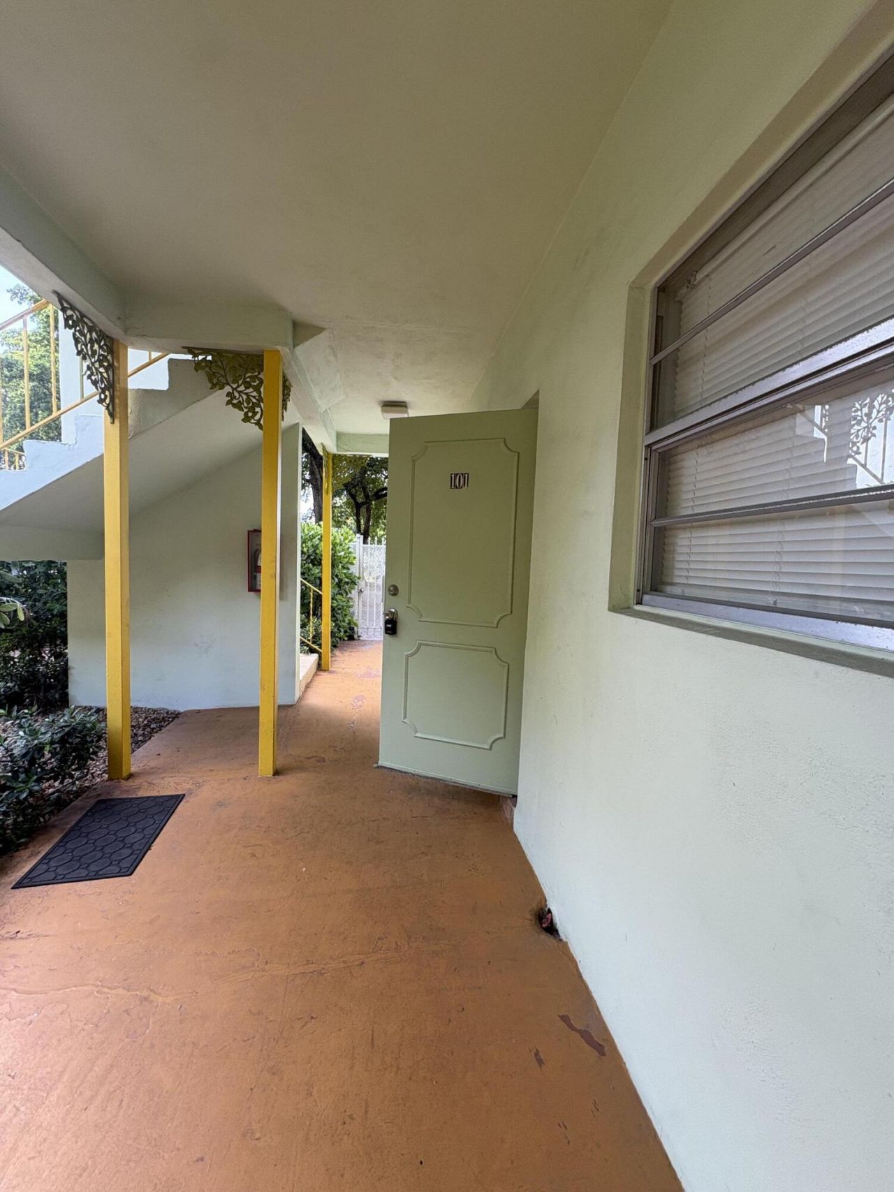 2031 Dewey Street, Unit 101, Hollywood, FL 33020 Photo