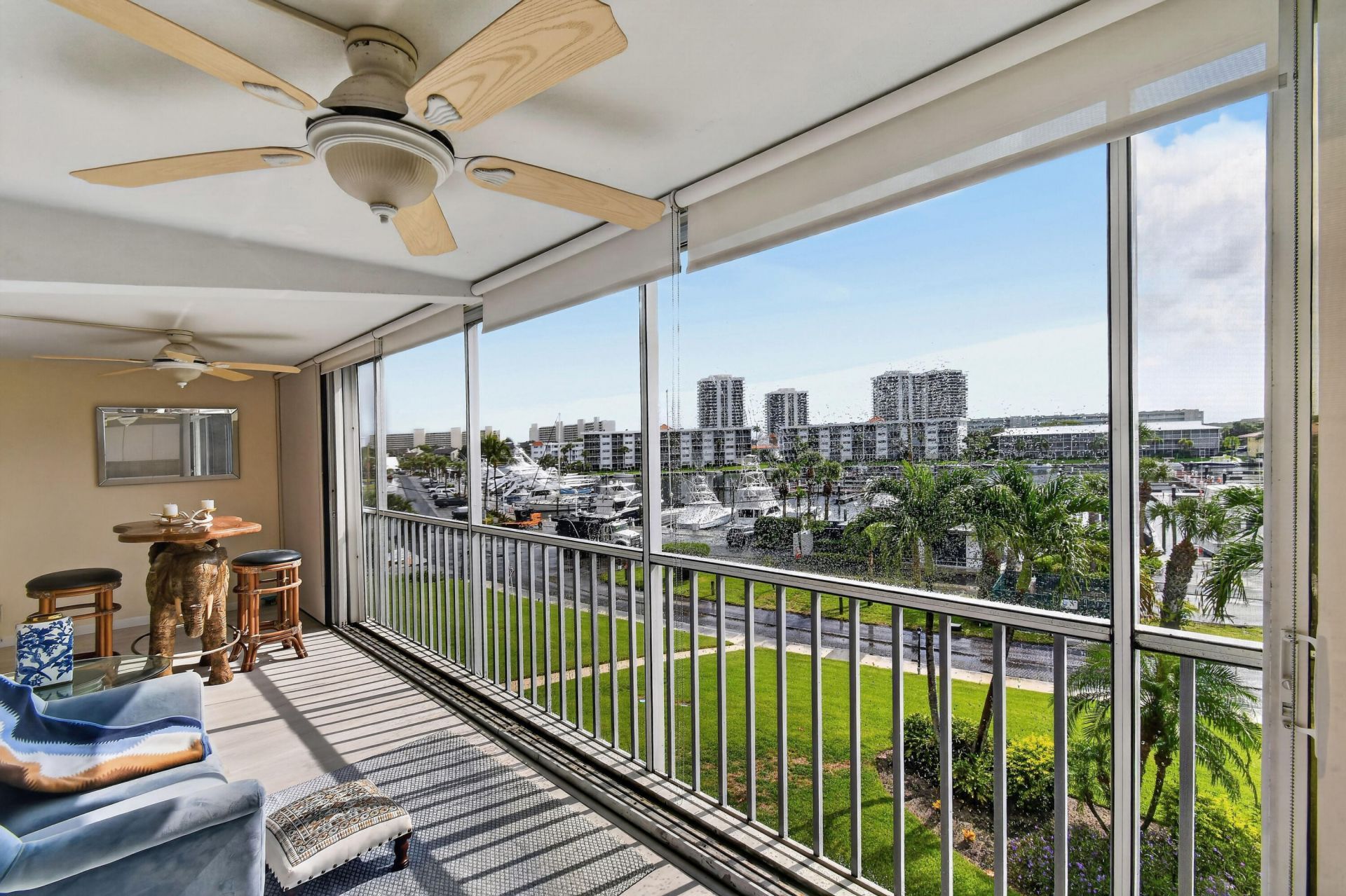 907 Marina Drive, Unit 306, North Palm Beach, FL 33408 Photo
