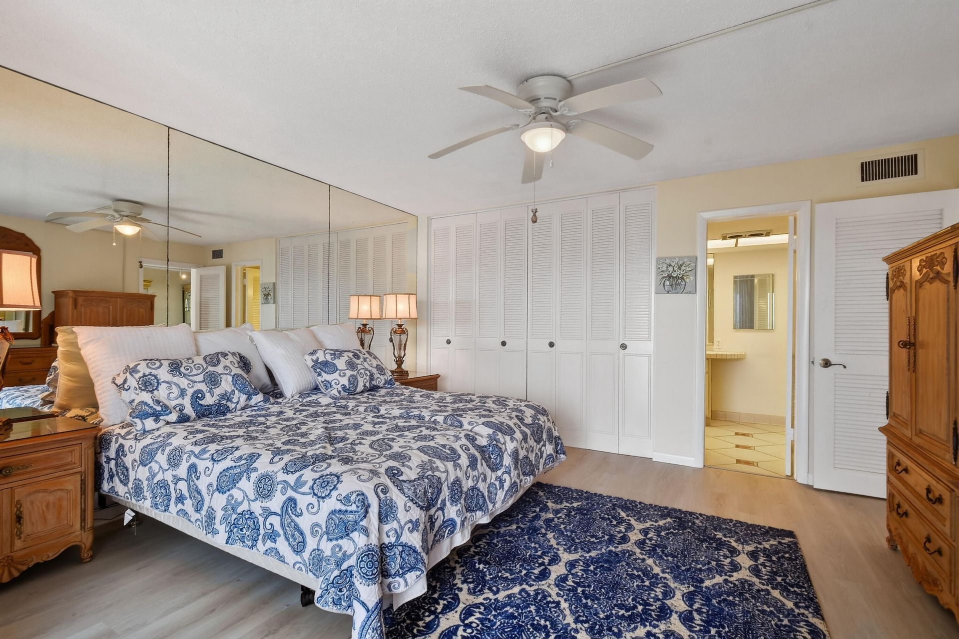 907 Marina Drive, Unit 306, North Palm Beach, FL 33408 Photo